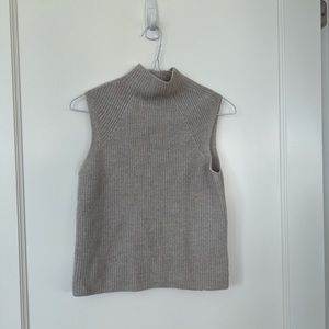Aritzia Wilfred sleeveless knit turtleneck